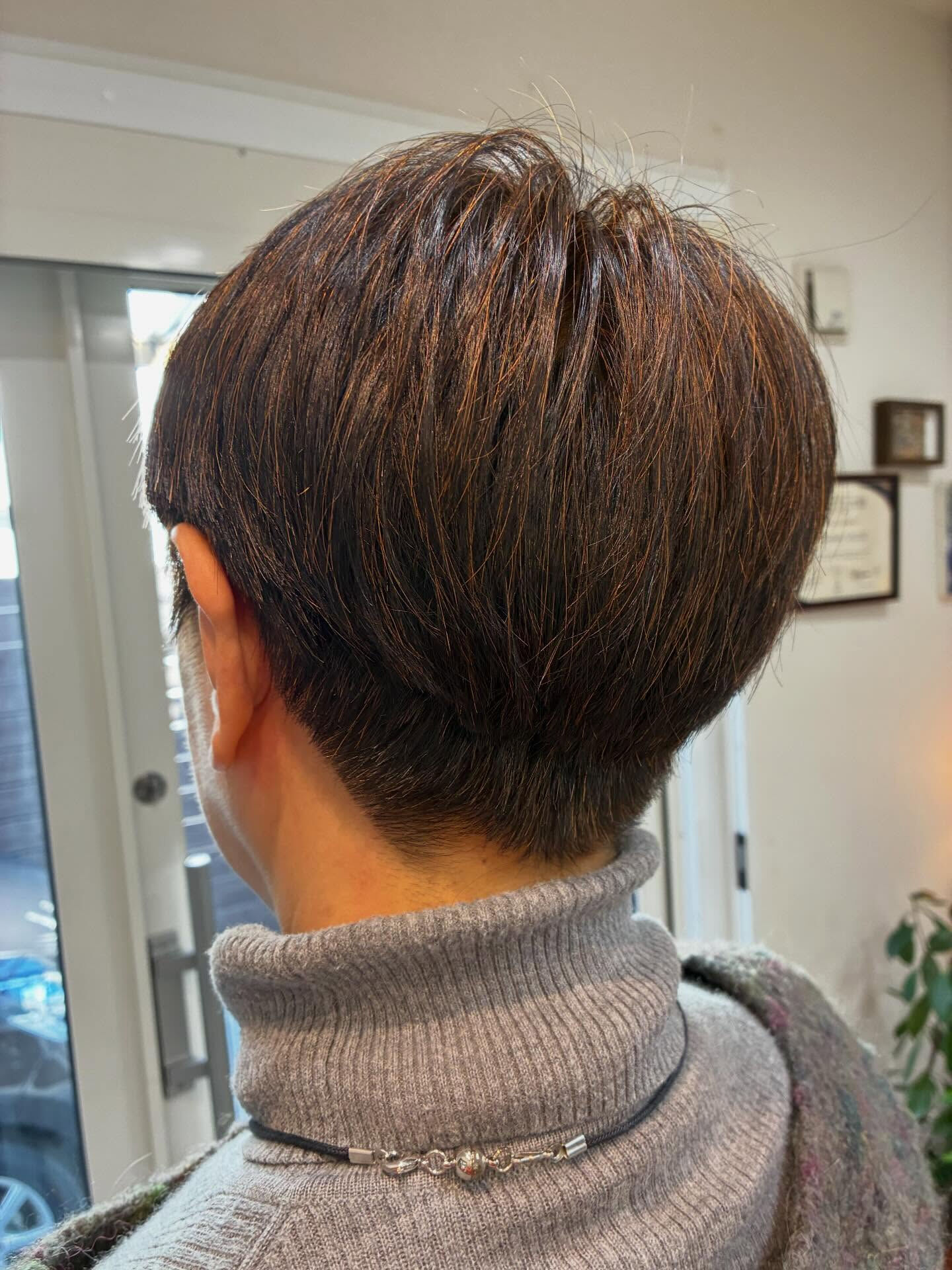 調布市にあるプライベートヘアサロン「Oku」の特別なヘナカラ